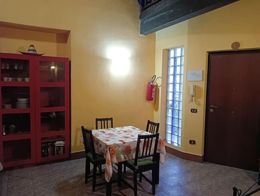 Appartamento Centro Storico 2 Naples Exterior photo